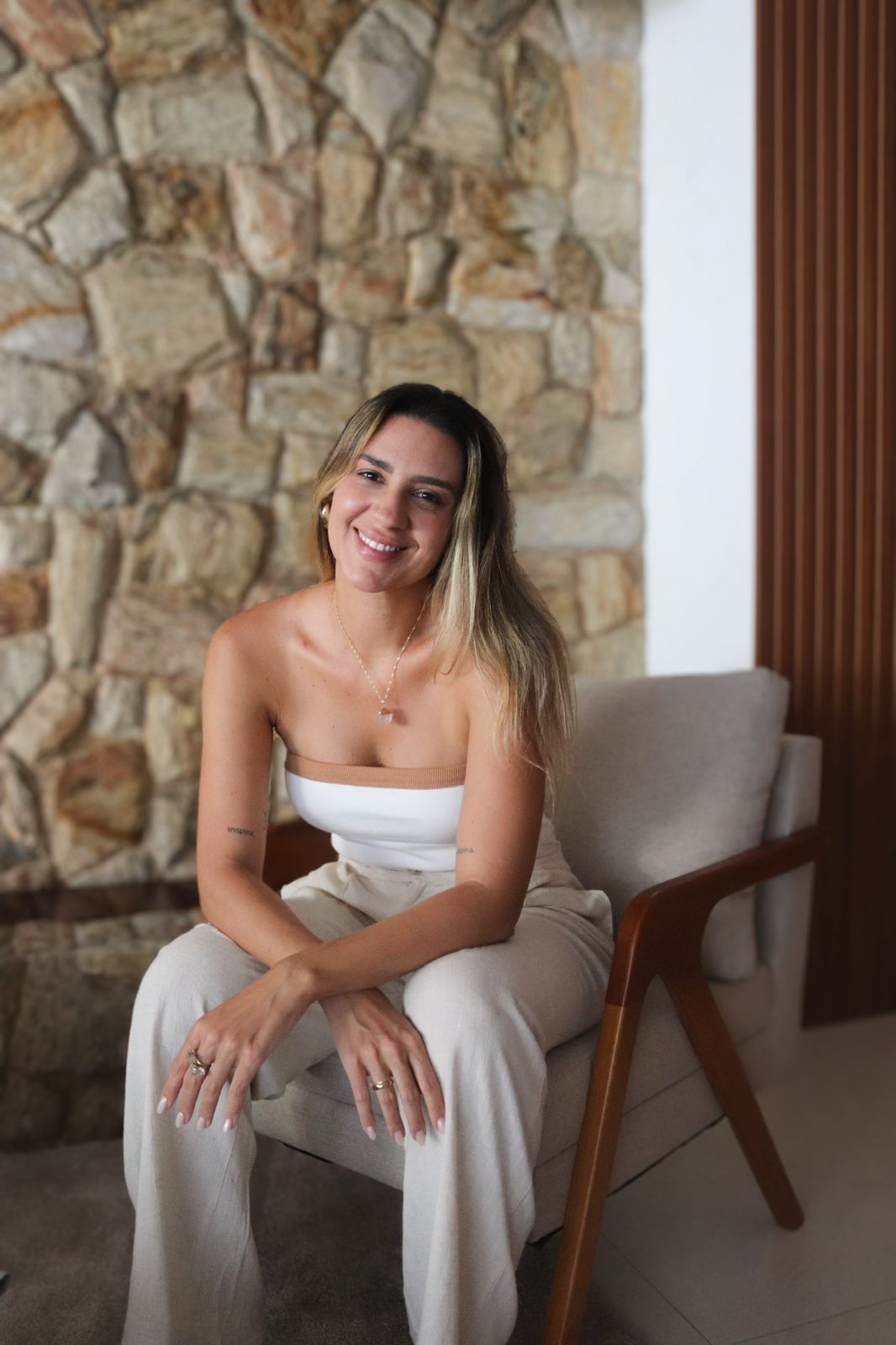 Gabi Rivetti, especialista em meditação e autoconhecimento